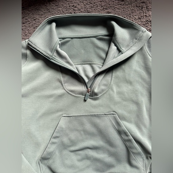 Lululemon Brushed Softstreme Ribbed Half Zip
Medium Forest Green Size 4 - Picture 5 of 13